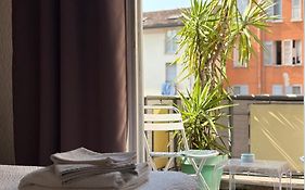 Forum Guest House Free Private Parking